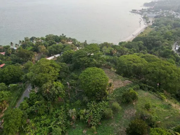 Terreno con Vista Al Lago de Ilopango cerca de Apulo